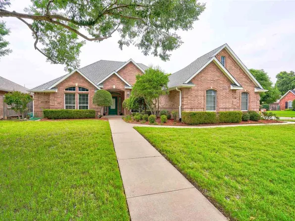 8001 NW Aldwick Ave, Lawton, OK 73505