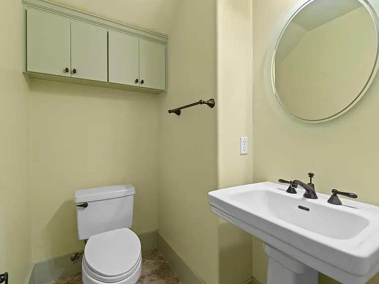 3810 Ridgelea Dr #A — Photo 25