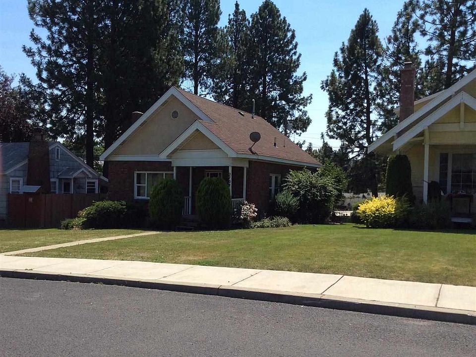 1st image of 2708 E 32nd Ave