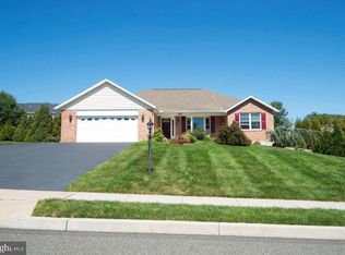2309 Sterling Dr, Gilbertsville, PA 19525