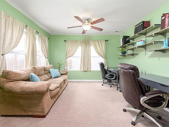 4th image of 1308 Odell Farm Ln