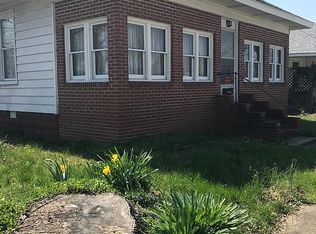 1819 Elm St, Murphysboro, IL 62966