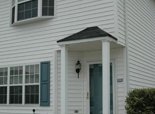 3987 Lll-9 Sterling Pointe Dr, Winterville, NC 28590