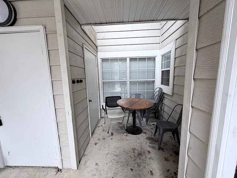15777 Easthaven Ct #302 — Photo 24