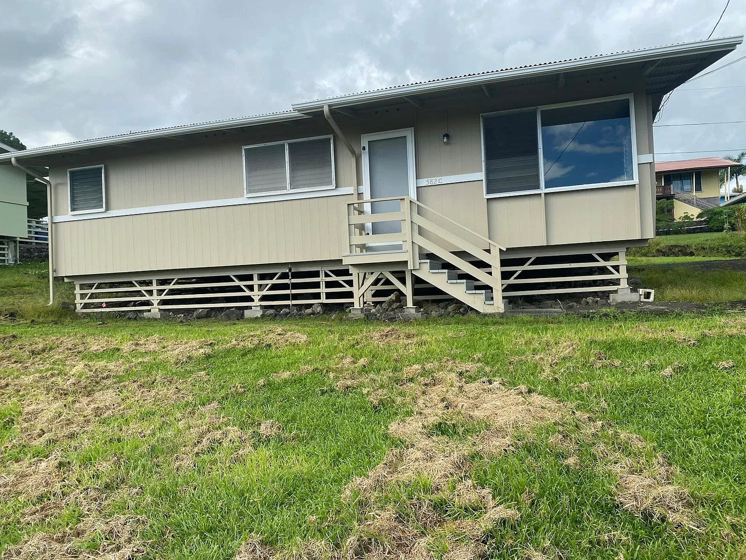 582 Kukuau Street, Unit C — Photo 3