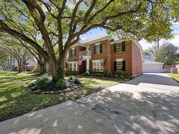 2nd image of 7435 River Garden Drive