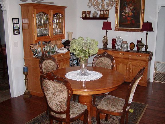 formal dining room