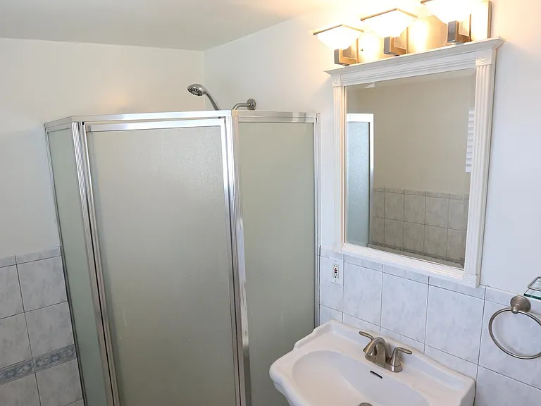 3/4 Bath