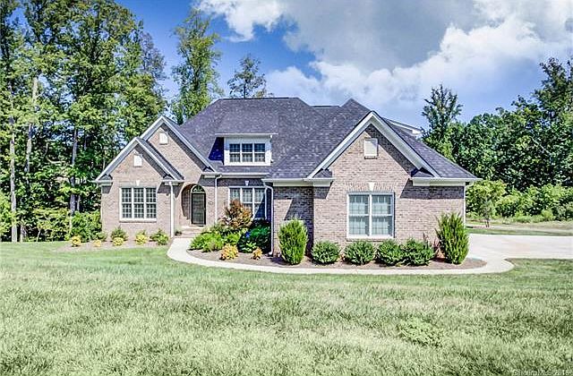 1st image of 4540 McChesney Dr
