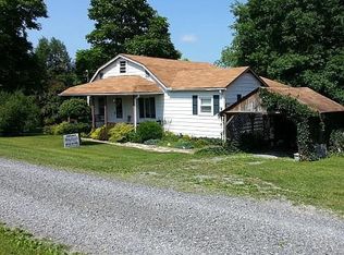 144 Fieldview Dr, Mt Lookout, WV 26678