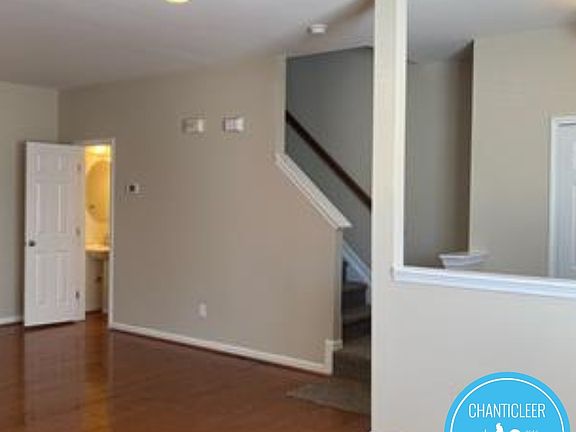 5th image of 2 Arbor Hill Pl #1