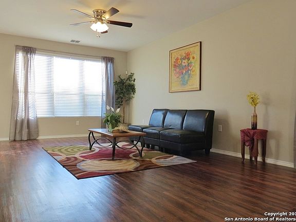 3rd image of 2242 Mission Cir