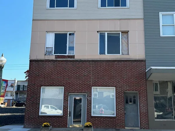 129 S Oak St #131, Mount Carmel, PA 17851