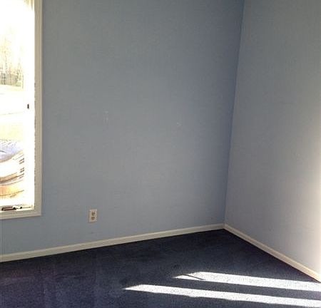 5th image of 1322 Granada Dr NW