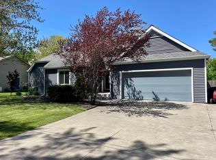 6221 Dublin Ave, Midland, MI 48640