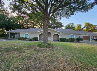 720 Billie Ruth Ln, Hurst, TX 76053