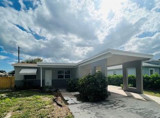 702 SW 2nd St, Delray Beach, FL 33444
