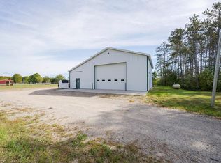 16466 Almira Rd, Lake Ann, MI 49650
