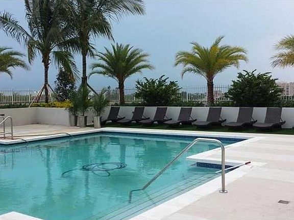 3rd image of 3000 Coral Way APT 909