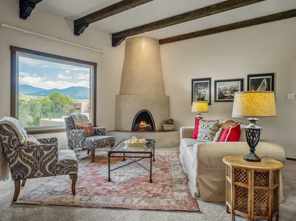 368 Calle Colina, Santa Fe, NM 87501