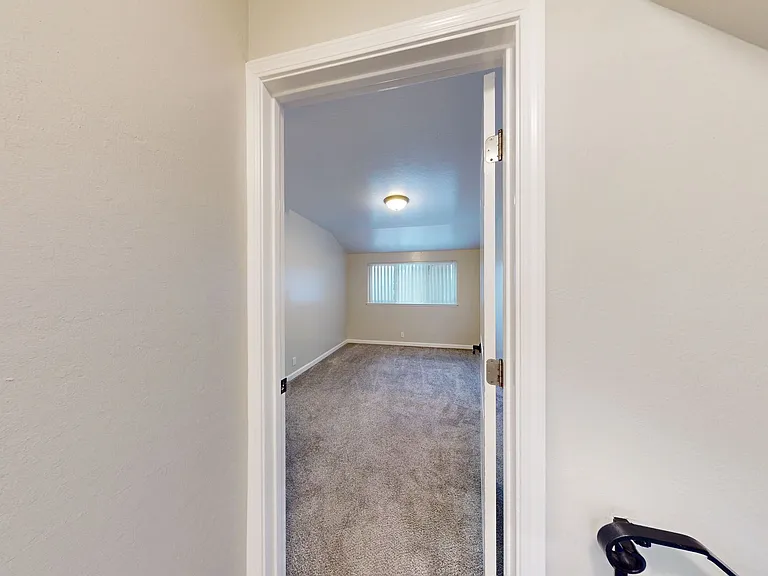 2377 Downer Ave — Photo 17
