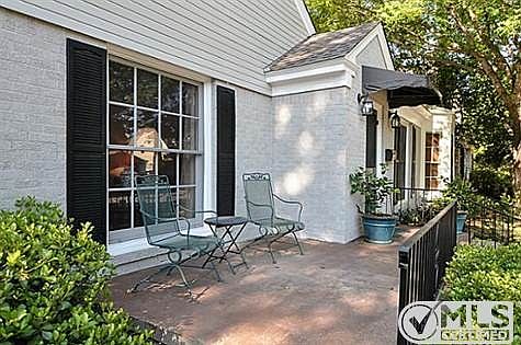 2nd image of 4413 Bryn Mawr Dr