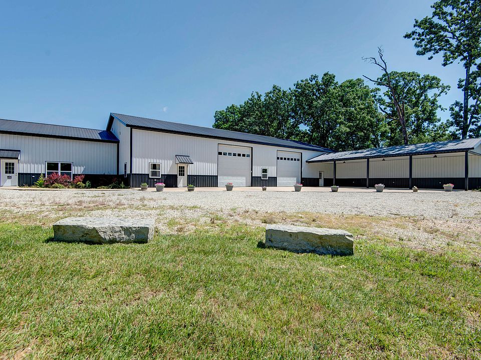 1st image of 2210 Diggins Road