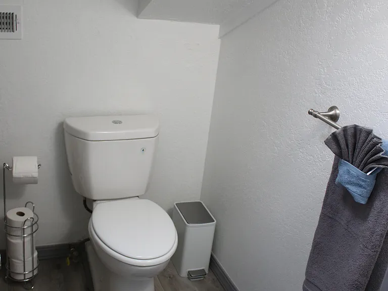 810 N Humphreys St — Photo 56