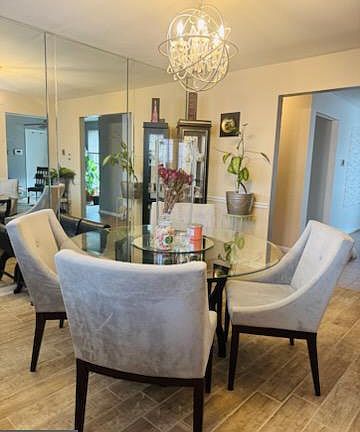 4th image of 6810 Robinia Rd