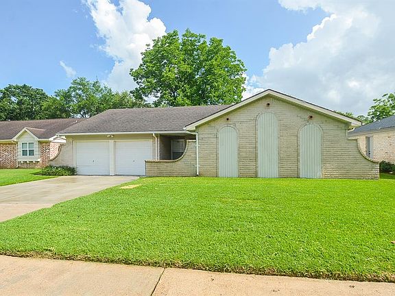 2nd image of 13810 Ella Lee Ln