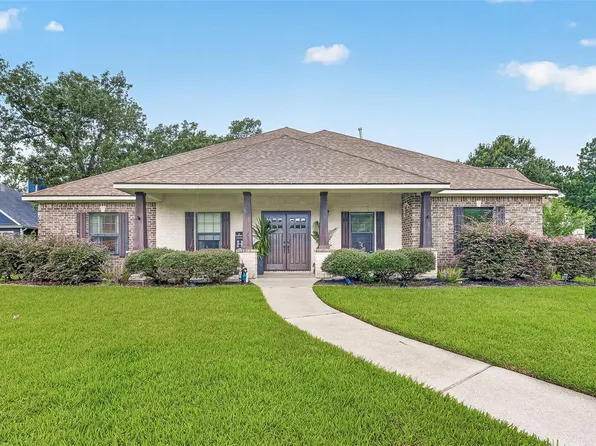 6319 Nowlin Dr, Baytown, TX 77521