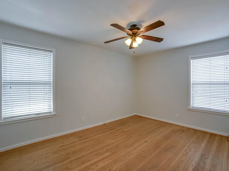 2140 Springhill St — Photo 19