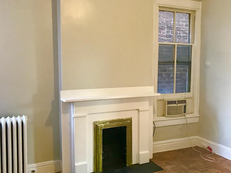 2320 W Grace St #2 — Photo 5