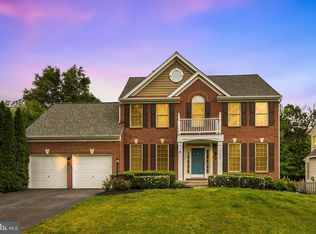42742 Hollowind Ct, Ashburn, VA