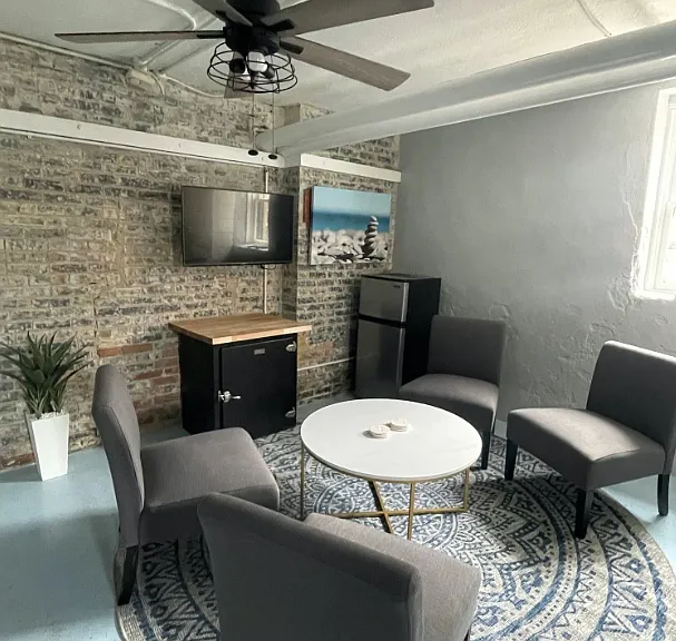 Lafayette Apartment Homes — Photo 6