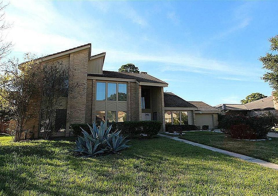 1st image of 7607 Long Creek Ct