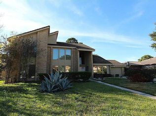 7607 Long Creek Ct, Houston, TX 77088
