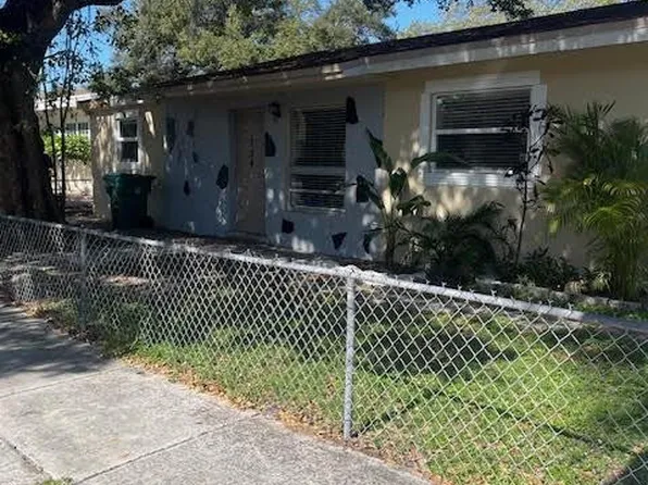 734 SW 8th Street, Dania Beach, FL 33004