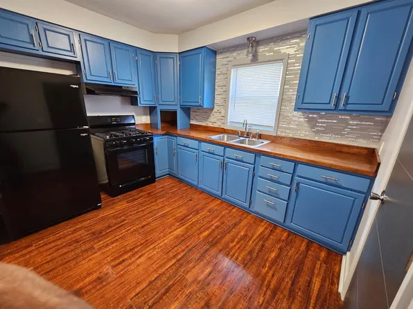 2528 4th Ave E, Hibbing, MN 55746