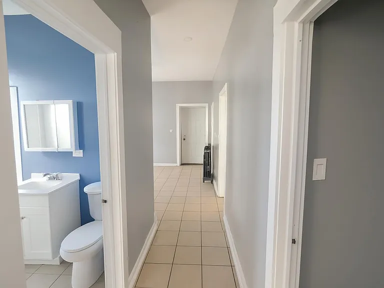 1215 S Homan Ave #3F — Photo 12