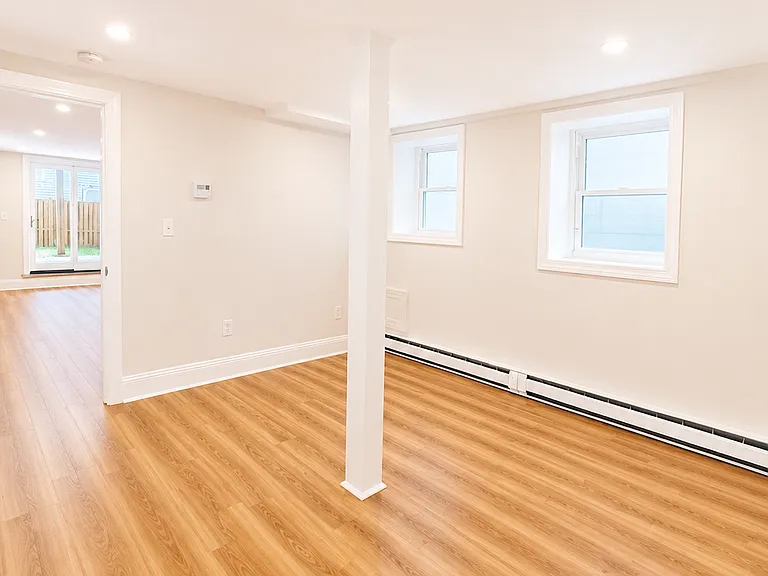108 Washington Ave #B — Photo 7