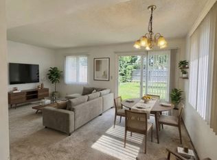1821 28th St NW, Rochester, MN 55901