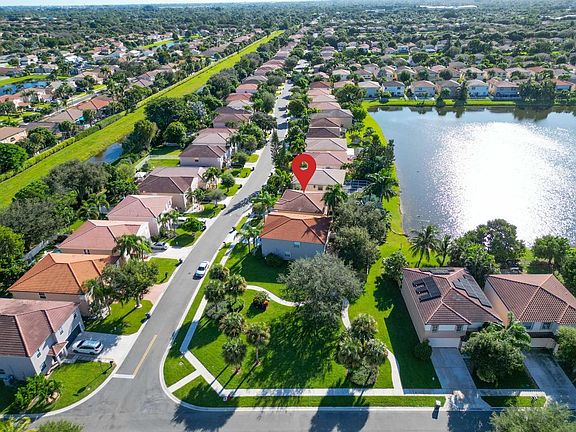 2nd image of 5430 Meadows Edge Drive