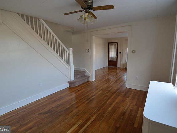 4th image of 17 Angelica St