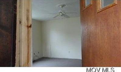 3rd image of 221 Mulberry St