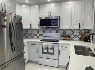 448 NE 210th Circle Ter APT 102-6B, Miami, FL 33179