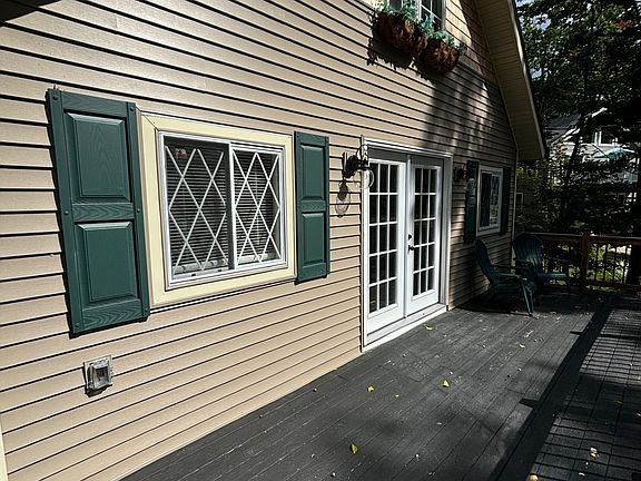 2nd image of 50 Mountain View Dr