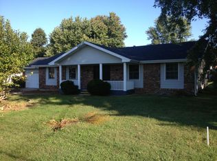 3855 W Farm Road 156, Springfield, MO 65807