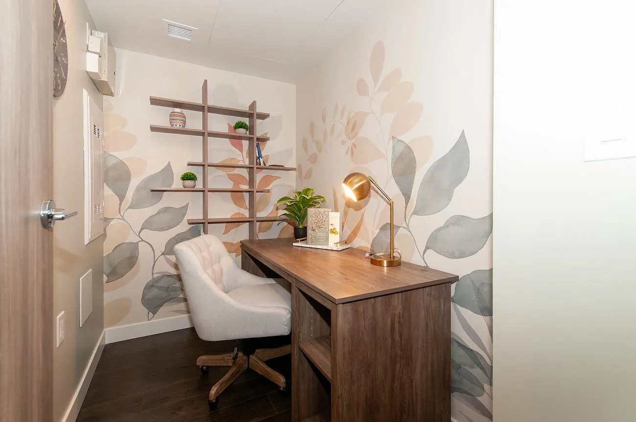 2 bed, 1300 sqft, $6,500 — Photo 3