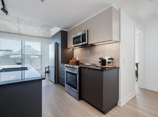 Esplanade Cartier Locatif, Montreal, MO 65591